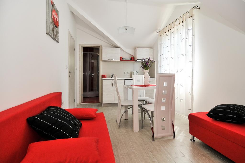 טיווט Apartmani P&M מראה חיצוני תמונה